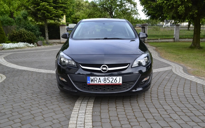 Opel Astra cena 32900 przebieg: 135000, rok produkcji 2014 z Radom małe 704
